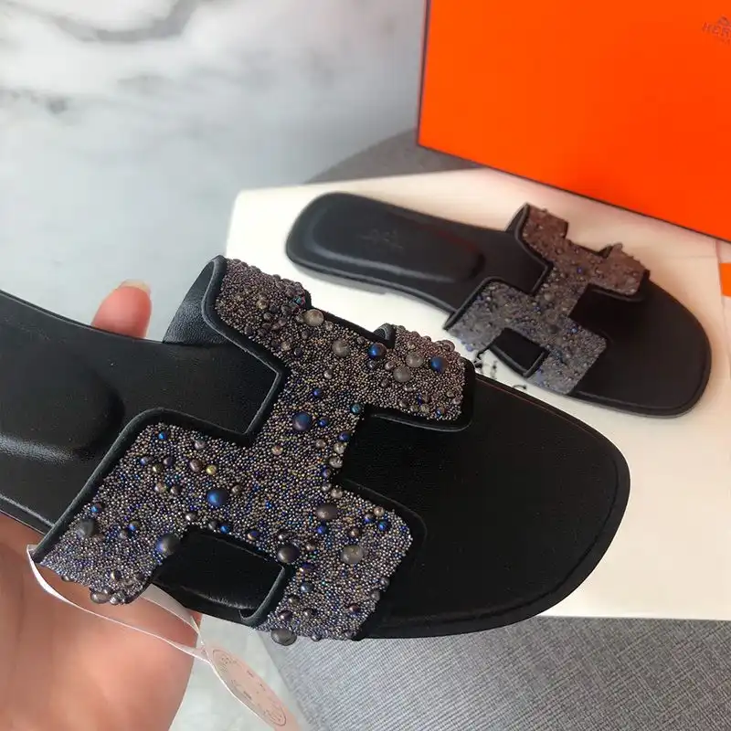 Affordable Hermes Oran Slides Women Glitter Leather With Pearl In Black Blue 0131