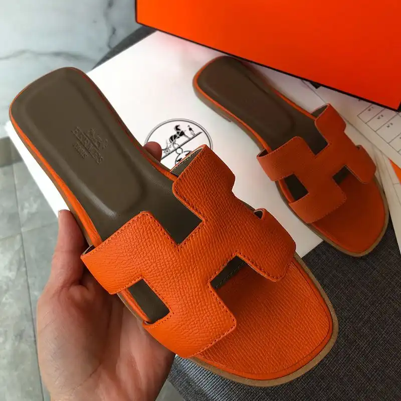 Affordable Hermes Oran Slides Women Grain Calfskin In Orange 0206