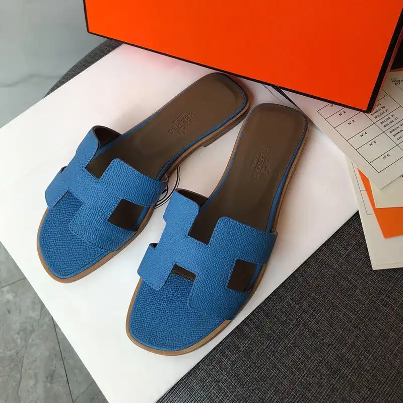 Cheap Hermes Oran Slides Women Grain Calfskin In Blue 0205