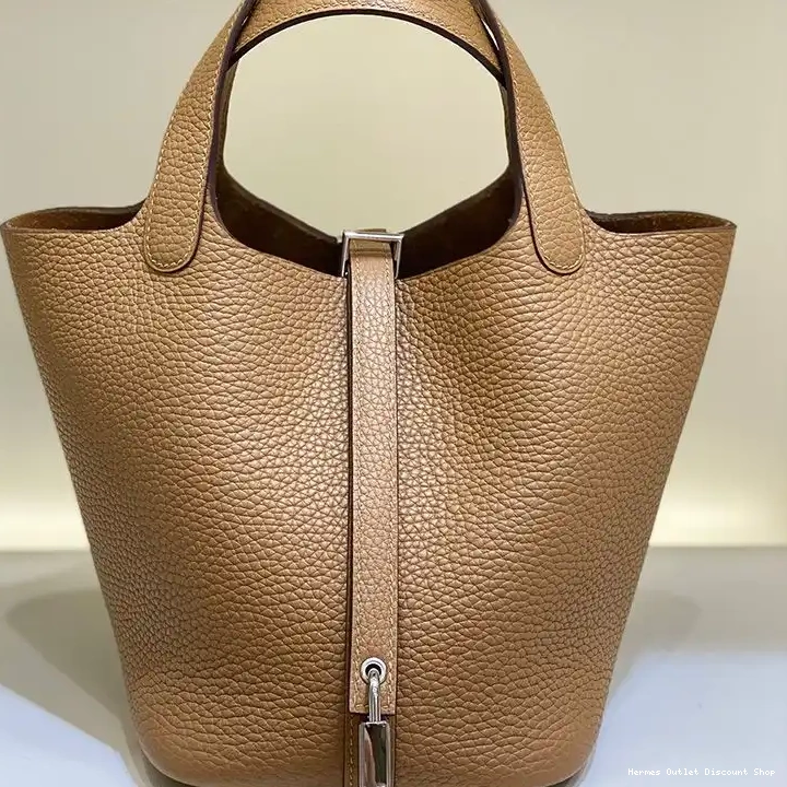 Affordable In Hermes Palladium Taupe Lock Bag Picotin Leather Clemence Hardware Gold 0210