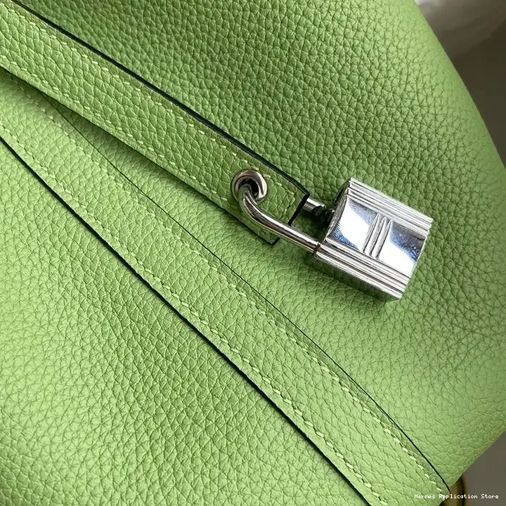 Cheap Mint Leather Palladium Gold Clemence Hardware Green In Picotin Bag Hermes Lock 0215