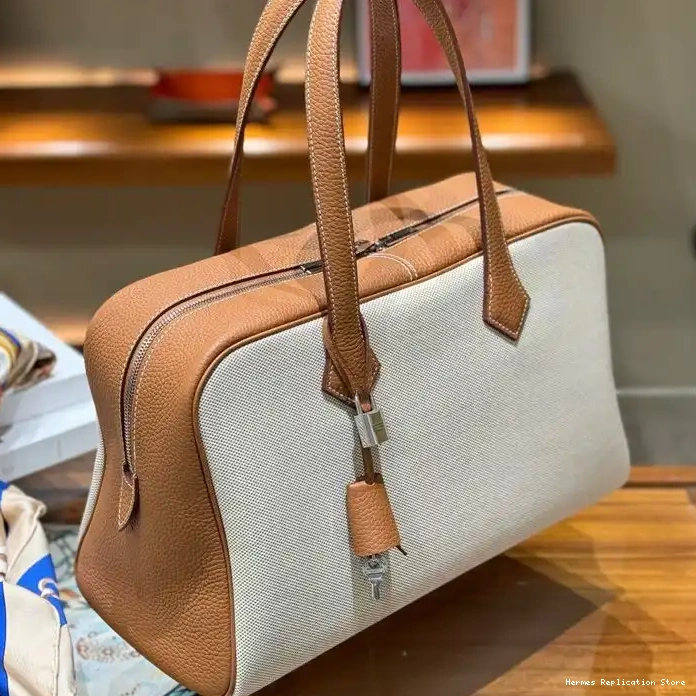 Affordable Brown Victoria Hermes Hardware In Leather and Palladium Bag Canvas Travel 0210