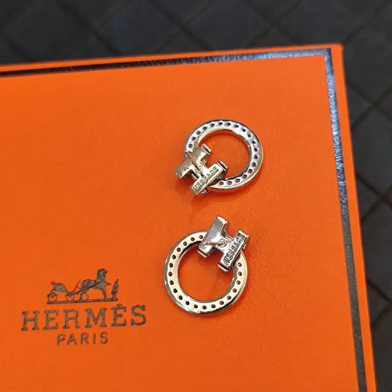 Affordable Hermes Enamel H Round Earrings With Crystal 0203