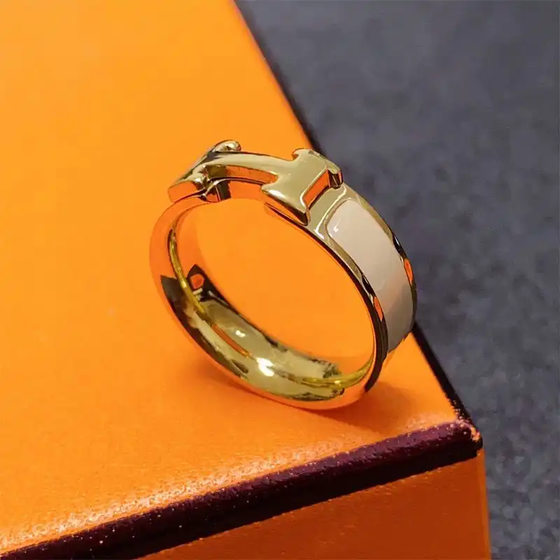 Affordable Hermes Clic H Ring Gold Hardare In Brown 0203